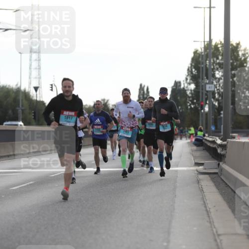 03.10.2024 - Köhlbrandbrückenlauf Fuchs,  Jonas http://msf.ph/oto/7170237 03.10.2024 09:11:45 Position 3 1017, 1155, 1423, 2085, 1316, 1 meine-sportfotos.de