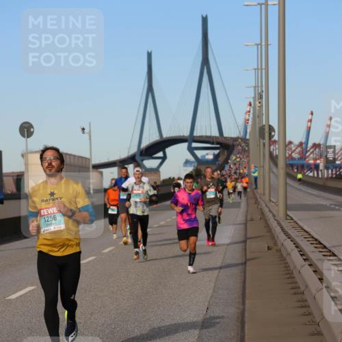 03.10.2024 - Köhlbrandbrückenlauf Miley Keyser http://msf.ph/oto/7170308 03.10.2024 09:45:02 Position 3 1256, 2612 meine-sportfotos.de