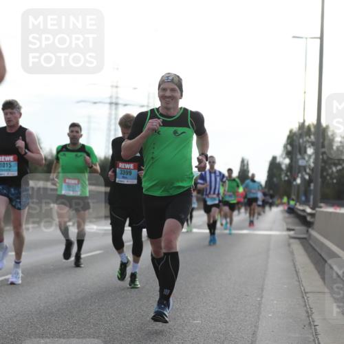 03.10.2024 - Köhlbrandbrückenlauf Fuchs,  Jonas http://msf.ph/oto/7170735 03.10.2024 09:11:53 Position 3 1015, 1021, 3399 meine-sportfotos.de