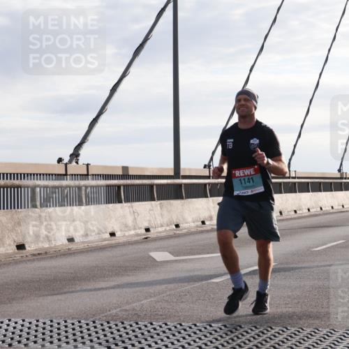 03.10.2024 - Köhlbrandbrückenlauf Matties Gatica Varas http://msf.ph/oto/7171203 03.10.2024 09:21:29 Position 2 1141 meine-sportfotos.de