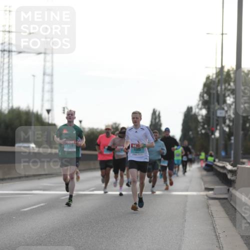 03.10.2024 - Köhlbrandbrückenlauf Fuchs,  Jonas http://msf.ph/oto/7171340 03.10.2024 09:12:03 Position 3 1329, 1085 meine-sportfotos.de