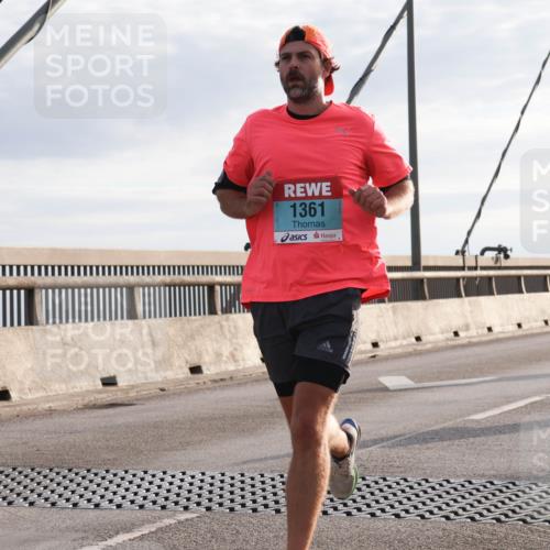 03.10.2024 - Köhlbrandbrückenlauf Matties Gatica Varas http://msf.ph/oto/7171353 03.10.2024 09:21:32 Position 2 1361 meine-sportfotos.de