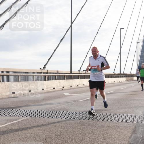 03.10.2024 - Köhlbrandbrückenlauf Matties Gatica Varas http://msf.ph/oto/7171391 03.10.2024 09:21:34 Position 2 1380 meine-sportfotos.de
