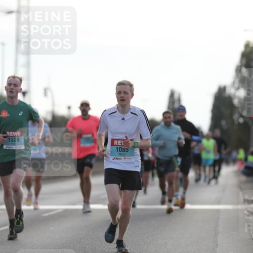 03.10.2024 - Köhlbrandbrückenlauf Fuchs,  Jonas http://msf.ph/oto/7171419 03.10.2024 09:12:04 Position 3 1329, 1085 meine-sportfotos.de