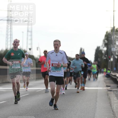 03.10.2024 - Köhlbrandbrückenlauf Fuchs,  Jonas http://msf.ph/oto/7171513 03.10.2024 09:12:04 Position 3 1329, 1085 meine-sportfotos.de