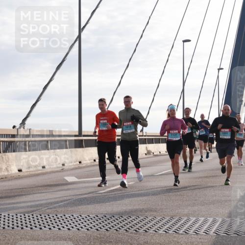 03.10.2024 - Köhlbrandbrückenlauf Matties Gatica Varas http://msf.ph/oto/7171936 03.10.2024 09:21:45 Position 2 1308, 1016, 1131, 1091 meine-sportfotos.de