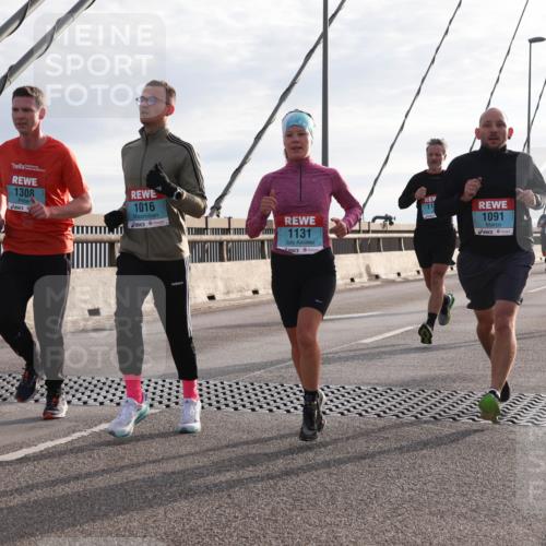 03.10.2024 - Köhlbrandbrückenlauf Matties Gatica Varas http://msf.ph/oto/7172116 03.10.2024 09:21:47 Position 2 1308, 1016, 1131, 11, 1091, 1098 meine-sportfotos.de