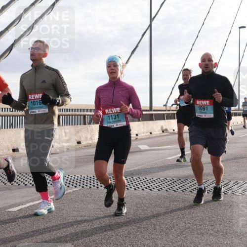03.10.2024 - Köhlbrandbrückenlauf Matties Gatica Varas http://msf.ph/oto/7172135 03.10.2024 09:21:47 Position 2 1308, 1016, 1131, 1091, 1098 meine-sportfotos.de