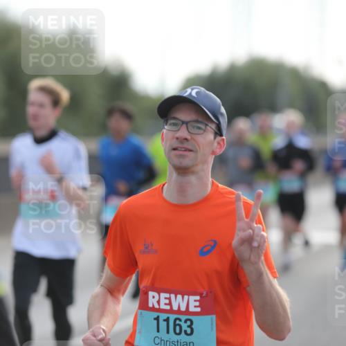 03.10.2024 - Köhlbrandbrückenlauf Fuchs,  Jonas http://msf.ph/oto/7172208 03.10.2024 09:12:20 Position 3 1163 meine-sportfotos.de