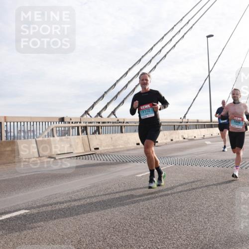 03.10.2024 - Köhlbrandbrückenlauf Matties Gatica Varas http://msf.ph/oto/7172235 03.10.2024 09:21:49 Position 2 1172, 1098 meine-sportfotos.de