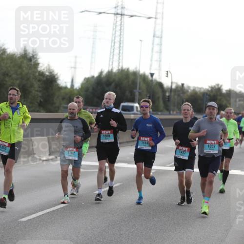 03.10.2024 - Köhlbrandbrückenlauf Fuchs,  Jonas http://msf.ph/oto/7172243 03.10.2024 09:12:21 Position 3 1121, 1250, 1162, 1307, 1068, 1413, 1437 meine-sportfotos.de