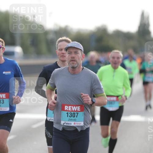 03.10.2024 - Köhlbrandbrückenlauf Fuchs,  Jonas http://msf.ph/oto/7172283 03.10.2024 09:12:23 Position 3 1413, 1307 meine-sportfotos.de