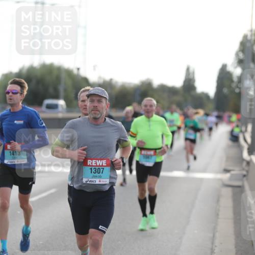 03.10.2024 - Köhlbrandbrückenlauf Fuchs,  Jonas http://msf.ph/oto/7172344 03.10.2024 09:12:24 Position 3 1068, 1413, 1307, 1067 meine-sportfotos.de