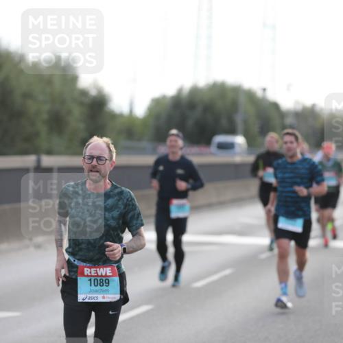 03.10.2024 - Köhlbrandbrückenlauf Fuchs,  Jonas http://msf.ph/oto/7172531 03.10.2024 09:12:28 Position 3 1089 meine-sportfotos.de