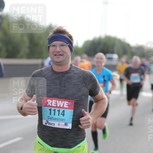 03.10.2024 - Köhlbrandbrückenlauf Fuchs,  Jonas http://msf.ph/oto/7172970 03.10.2024 09:12:36 Position 3 1114 meine-sportfotos.de