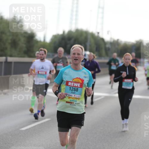 03.10.2024 - Köhlbrandbrückenlauf Fuchs,  Jonas http://msf.ph/oto/7173007 03.10.2024 09:12:39 Position 3 1247, 1268, 16, 10, 2016, 1538 meine-sportfotos.de