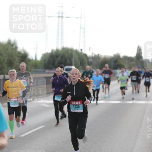 03.10.2024 - Köhlbrandbrückenlauf Fuchs,  Jonas http://msf.ph/oto/7173021 03.10.2024 09:12:41 Position 3 268, 1417, 1538 meine-sportfotos.de