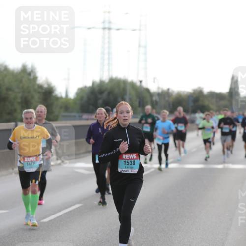 03.10.2024 - Köhlbrandbrückenlauf Fuchs,  Jonas http://msf.ph/oto/7173032 03.10.2024 09:12:41 Position 3 1417, 1538 meine-sportfotos.de