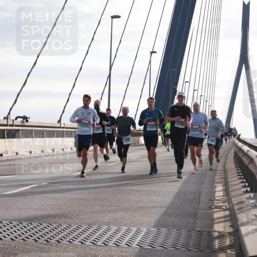 03.10.2024 - Köhlbrandbrückenlauf Matties Gatica Varas http://msf.ph/oto/7173036 03.10.2024 09:22:04 Position 2 2022, 1218, 1068, 1089, 2017, 1170, 1160, 1176, 1204 meine-sportfotos.de