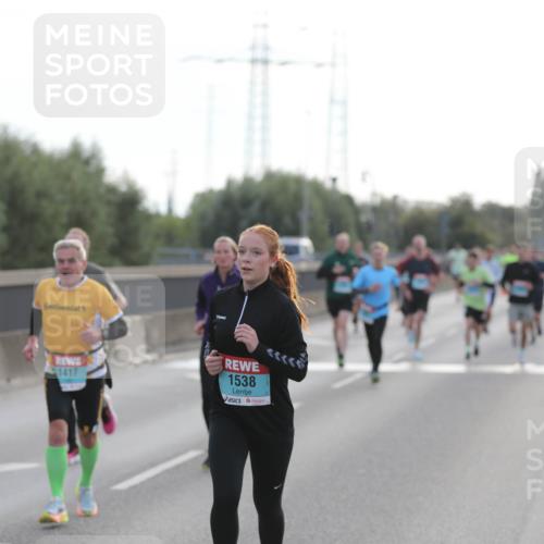 03.10.2024 - Köhlbrandbrückenlauf Fuchs,  Jonas http://msf.ph/oto/7173046 03.10.2024 09:12:41 Position 3 17, 1417, 1538 meine-sportfotos.de