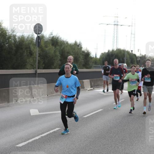 03.10.2024 - Köhlbrandbrückenlauf Fuchs,  Jonas http://msf.ph/oto/7173153 03.10.2024 09:12:46 Position 3 1060, 1096, 1270, 1745, 1914, 1680 meine-sportfotos.de
