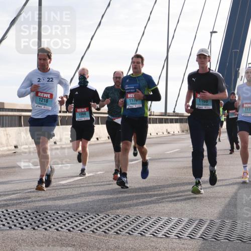03.10.2024 - Köhlbrandbrückenlauf Matties Gatica Varas http://msf.ph/oto/7173197 03.10.2024 09:22:06 Position 2 2022, 1218, 1068, 2017, 1170, 116, 143, 1176, 1204 meine-sportfotos.de