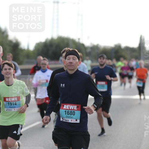 03.10.2024 - Köhlbrandbrückenlauf Fuchs,  Jonas http://msf.ph/oto/7173240 03.10.2024 09:12:48 Position 3 1914, 8, 1680 meine-sportfotos.de
