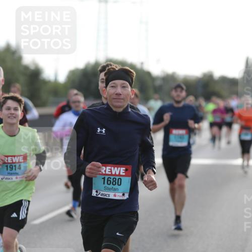 03.10.2024 - Köhlbrandbrückenlauf Fuchs,  Jonas http://msf.ph/oto/7173264 03.10.2024 09:12:48 Position 3 1914, 1680 meine-sportfotos.de