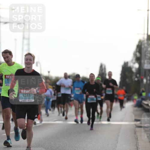03.10.2024 - Köhlbrandbrückenlauf Fuchs,  Jonas http://msf.ph/oto/7173589 03.10.2024 09:12:57 Position 3 125, 1344 meine-sportfotos.de