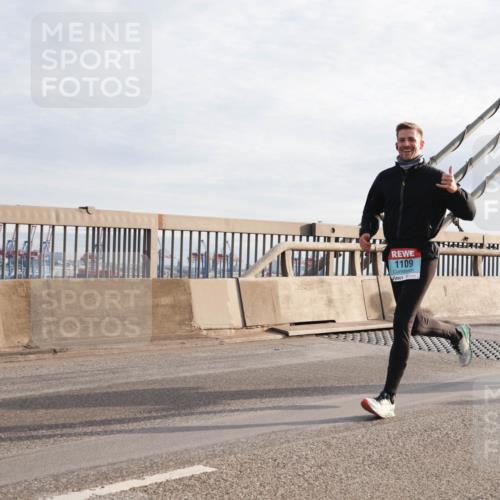 03.10.2024 - Köhlbrandbrückenlauf Matties Gatica Varas http://msf.ph/oto/7173740 03.10.2024 09:22:16 Position 2 1109 meine-sportfotos.de