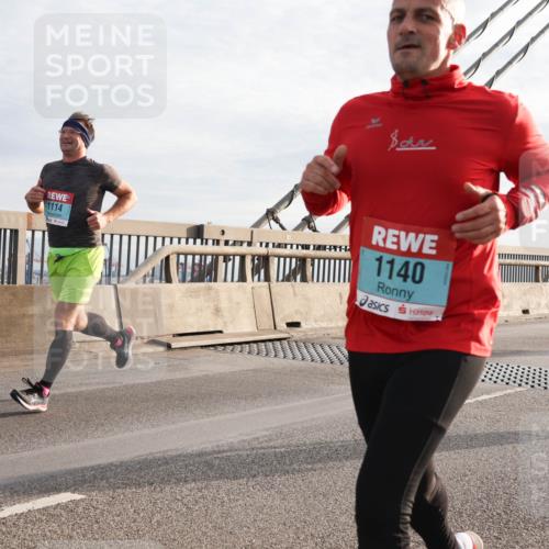 03.10.2024 - Köhlbrandbrückenlauf Matties Gatica Varas http://msf.ph/oto/7173864 03.10.2024 09:22:19 Position 2 1114, 6, 26, 1140 meine-sportfotos.de