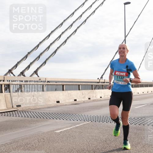 03.10.2024 - Köhlbrandbrückenlauf Matties Gatica Varas http://msf.ph/oto/7173981 03.10.2024 09:22:23 Position 2 1132 meine-sportfotos.de
