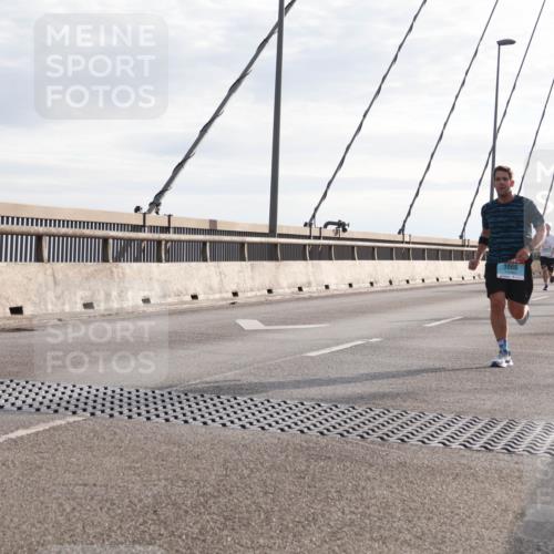 03.10.2024 - Köhlbrandbrückenlauf Matties Gatica Varas http://msf.ph/oto/7174004 03.10.2024 09:22:24 Position 2 1066 meine-sportfotos.de