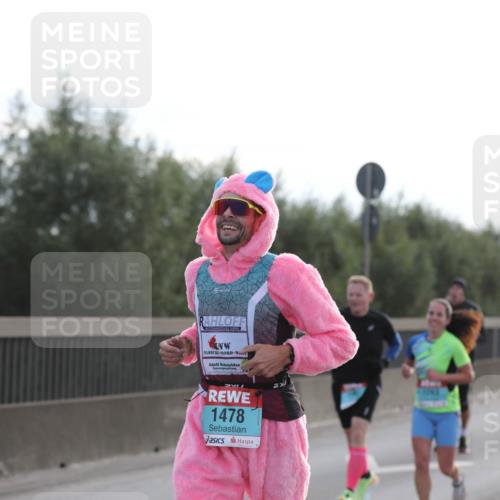 03.10.2024 - Köhlbrandbrückenlauf Fuchs,  Jonas http://msf.ph/oto/7174069 03.10.2024 09:13:12 Position 3 1478, 1503 meine-sportfotos.de