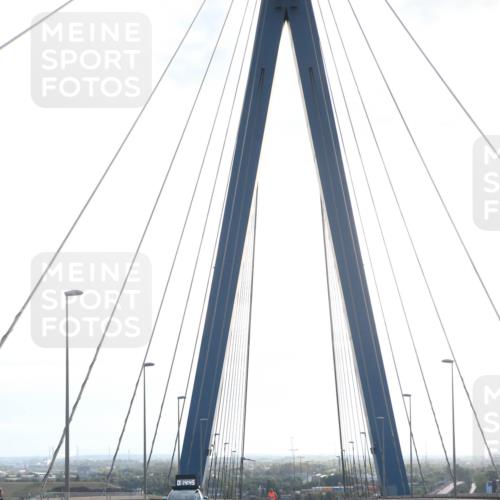 03.10.2024 - Köhlbrandbrückenlauf Jannik Wohlers http://msf.ph/oto/7174077 03.10.2024 09:14:30 Position 1 0, 14, 45 meine-sportfotos.de