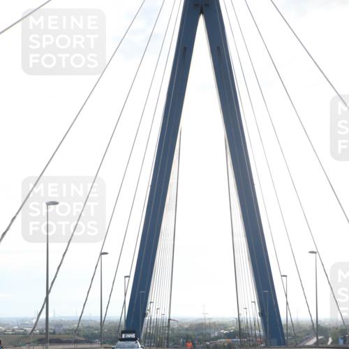 03.10.2024 - Köhlbrandbrückenlauf Jannik Wohlers http://msf.ph/oto/7174082 03.10.2024 09:14:30 Position 1 8, 14, 45 meine-sportfotos.de