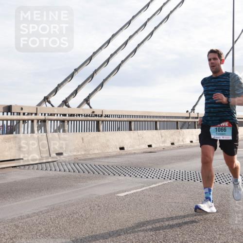 03.10.2024 - Köhlbrandbrückenlauf Matties Gatica Varas http://msf.ph/oto/7174098 03.10.2024 09:22:26 Position 2 1066 meine-sportfotos.de