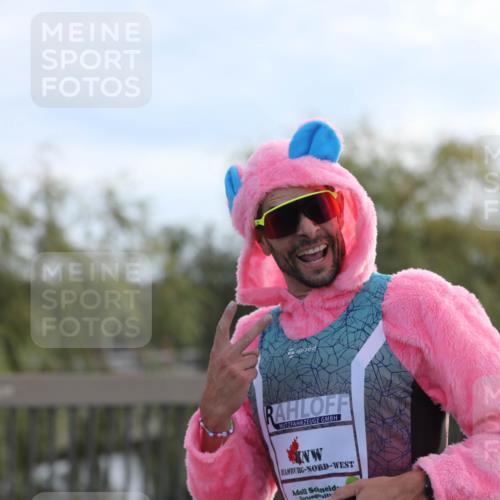 03.10.2024 - Köhlbrandbrückenlauf Fuchs,  Jonas http://msf.ph/oto/7174136 03.10.2024 09:13:13 Position 3  meine-sportfotos.de