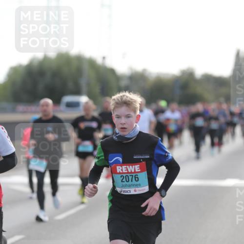 03.10.2024 - Köhlbrandbrückenlauf Fuchs,  Jonas http://msf.ph/oto/7174238 03.10.2024 09:13:18 Position 3 2076 meine-sportfotos.de
