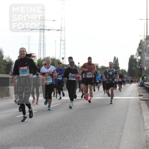 03.10.2024 - Köhlbrandbrückenlauf Fuchs,  Jonas http://msf.ph/oto/7174583 03.10.2024 09:13:27 Position 3 141, 1318, 1533, 1169, 1517 meine-sportfotos.de