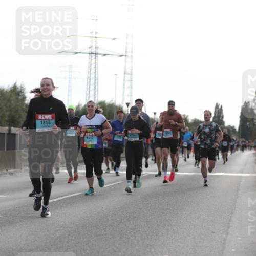 03.10.2024 - Köhlbrandbrückenlauf Fuchs,  Jonas http://msf.ph/oto/7174614 03.10.2024 09:13:27 Position 3 1415, 1318, 1355, 1533, 1169, 1517 meine-sportfotos.de