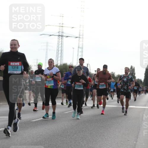 03.10.2024 - Köhlbrandbrückenlauf Fuchs,  Jonas http://msf.ph/oto/7174674 03.10.2024 09:13:28 Position 3 1415, 1318, 1355, 1517, 1169, 1533 meine-sportfotos.de