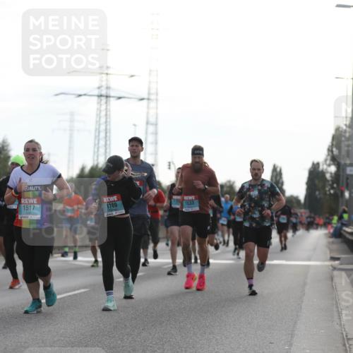 03.10.2024 - Köhlbrandbrückenlauf Fuchs,  Jonas http://msf.ph/oto/7174724 03.10.2024 09:13:29 Position 3 1520, 1517, 1169, 1533 meine-sportfotos.de