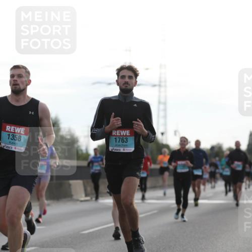 03.10.2024 - Köhlbrandbrückenlauf Fuchs,  Jonas http://msf.ph/oto/7174857 03.10.2024 09:13:34 Position 3 1476, 1358, 1763 meine-sportfotos.de