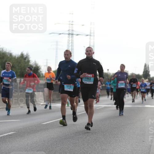 03.10.2024 - Köhlbrandbrückenlauf Fuchs,  Jonas http://msf.ph/oto/7174933 03.10.2024 09:13:38 Position 3 1400, 118, 1564, 1615, 1983, 1390 meine-sportfotos.de