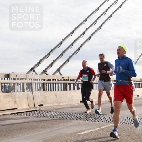 03.10.2024 - Köhlbrandbrückenlauf Matties Gatica Varas http://msf.ph/oto/7175504 03.10.2024 09:22:55 Position 2 1461 meine-sportfotos.de