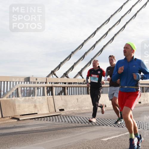 03.10.2024 - Köhlbrandbrückenlauf Matties Gatica Varas http://msf.ph/oto/7175527 03.10.2024 09:22:56 Position 2 1461 meine-sportfotos.de