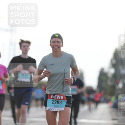 03.10.2024 - Köhlbrandbrückenlauf Fuchs,  Jonas http://msf.ph/oto/7175537 03.10.2024 09:13:59 Position 3 911, 1390, 2293 meine-sportfotos.de