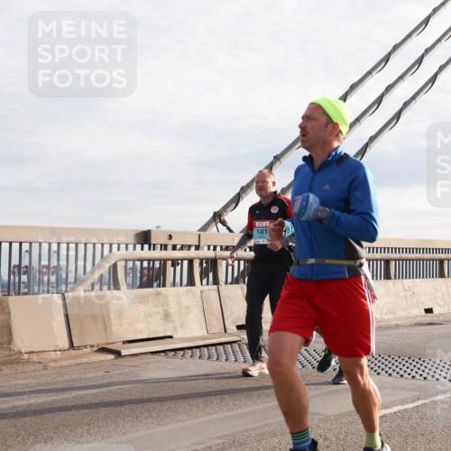 03.10.2024 - Köhlbrandbrückenlauf Matties Gatica Varas http://msf.ph/oto/7175551 03.10.2024 09:22:56 Position 2 1461 meine-sportfotos.de