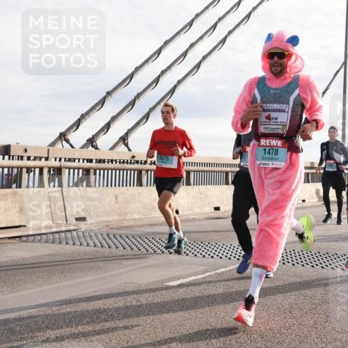 03.10.2024 - Köhlbrandbrückenlauf Matties Gatica Varas http://msf.ph/oto/7175811 03.10.2024 09:23:02 Position 2 1478, 1222, 1, 1075, 1206 meine-sportfotos.de